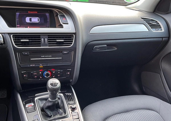 Audi A4 cena 36999 przebieg: 269000, rok produkcji 2010 z Elbląg małe 436